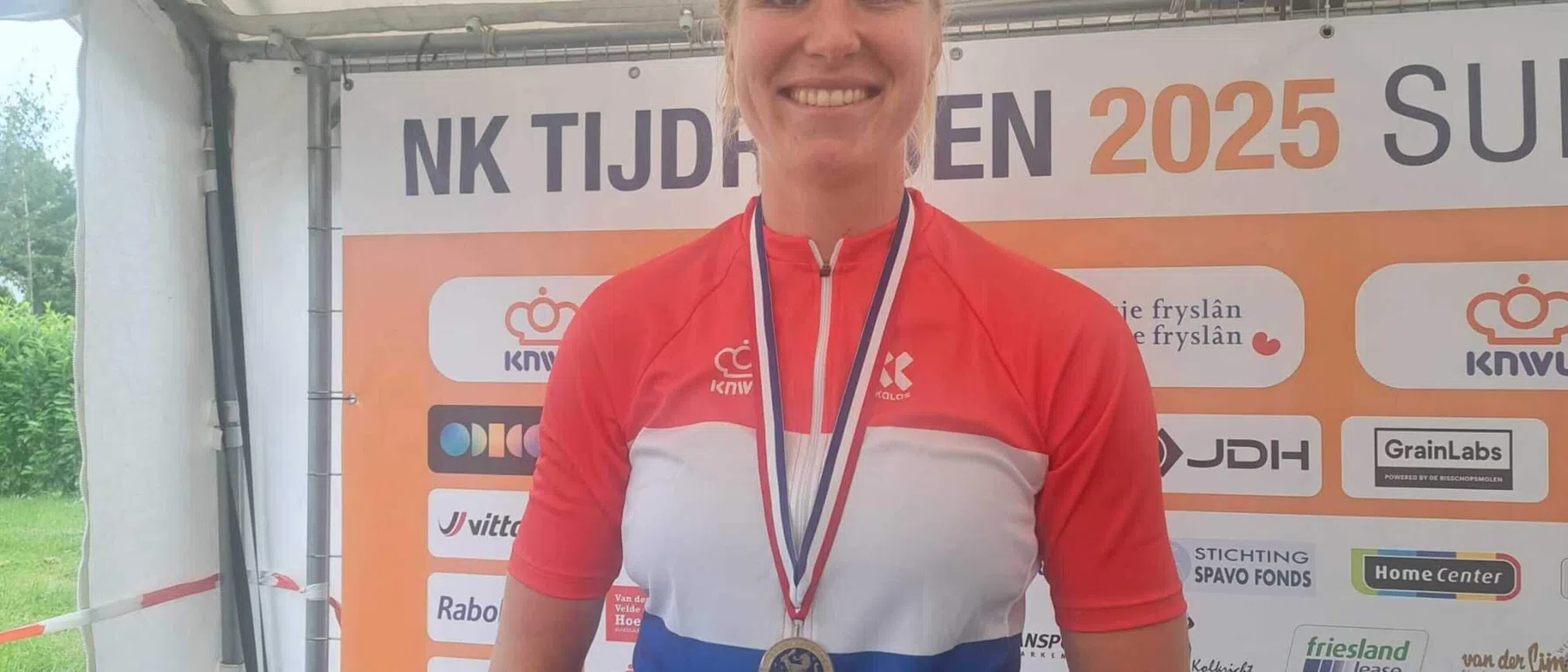 Ymkje Clevering wint de 5e plek op het NK tijdrijden